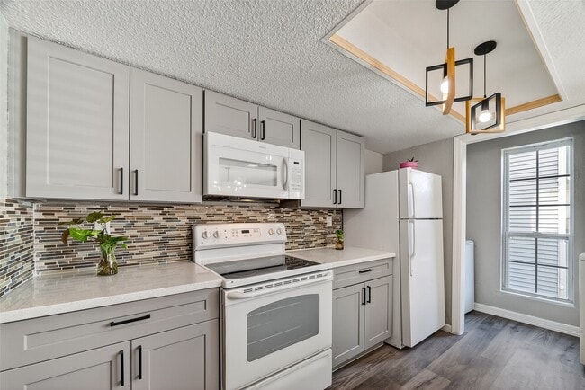 property at 781 Country Pl Dr