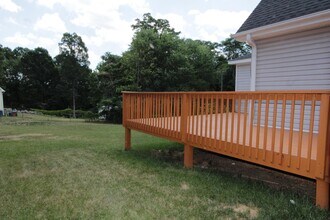 3516 Delane Dr NE in Winston-Salem, NC - Building Photo - Building Photo