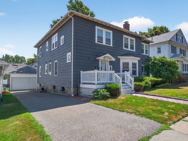 135 Russett Rd in Boston, MA - Building Photo - Building Photo