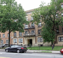 Albermarle Court Apartments