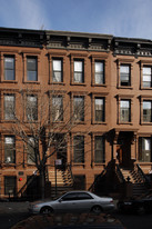 143 W 131st St Apartamentos