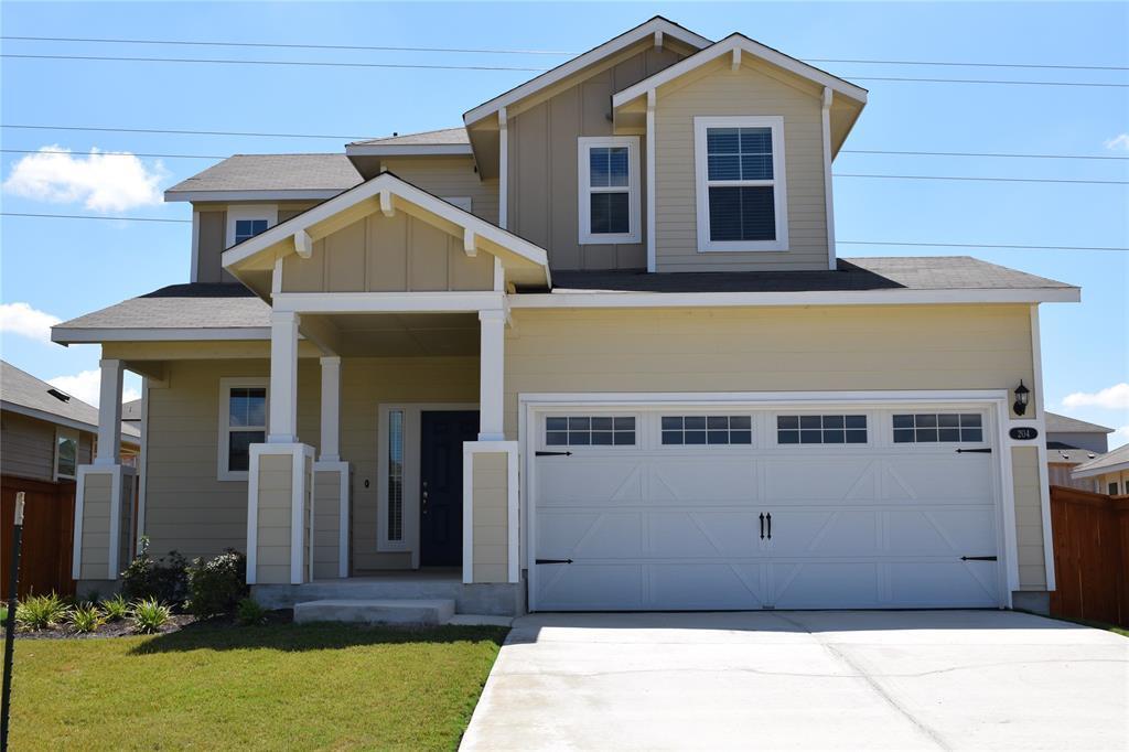 204 Shugart St in San Marcos, TX - Building Photo