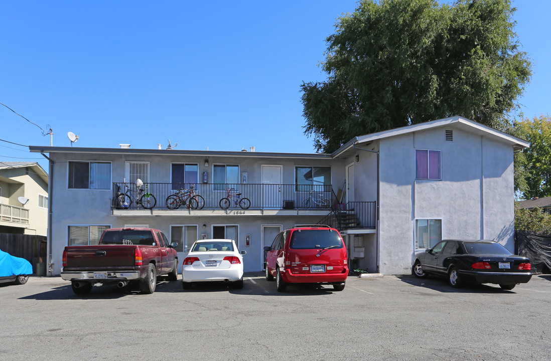 1864 Robin Ln in Concord, CA - Foto de edificio