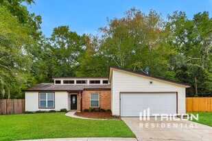 6751 Alisma Ln in Jacksonville, FL - Building Photo