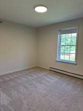 220 Providence Rd in Grafton, MA - Building Photo - Building Photo