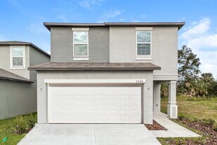 7348 Spring Snowflake Ave in Palm River-Clair Mel, FL - Building Photo