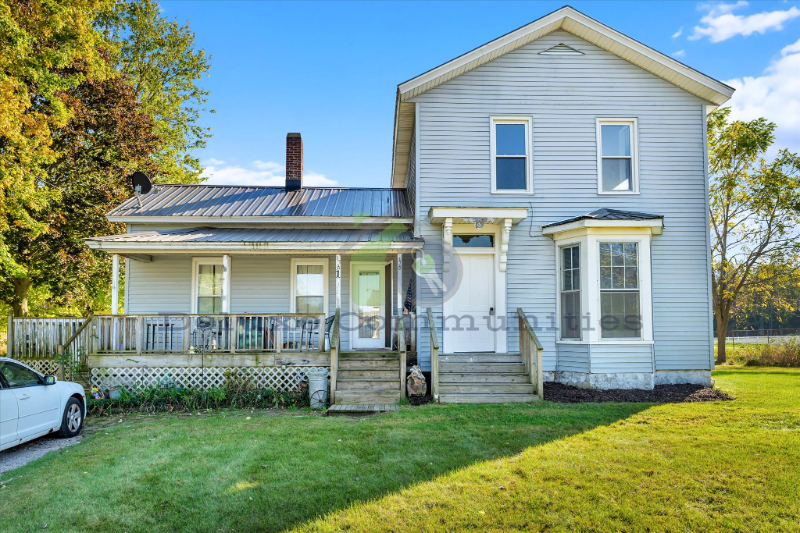 1720 State St-Unit -2 in Marne, MI - Building Photo
