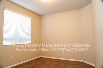 5588 Celebration St in Sacramento, CA - Building Photo - Building Photo