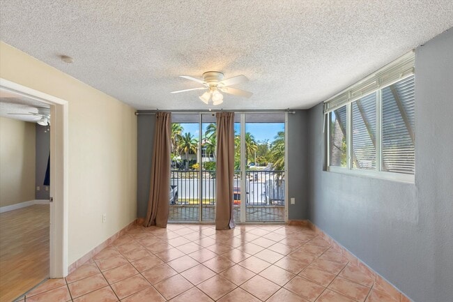 3930 S Roosevelt Blvd in Key West, FL - Foto de edificio - Building Photo