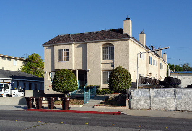 4811-4817 W 120th St in Hawthorne, CA - Building Photo - Building Photo