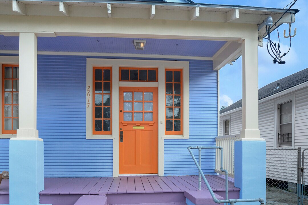 2617 Dante St in New Orleans, LA - Building Photo
