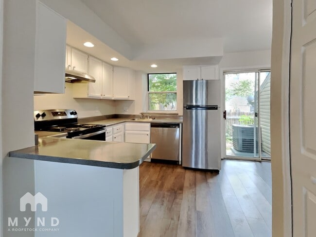 17224 E Ford Dr in Aurora, CO - Building Photo - Building Photo