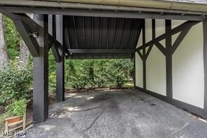 7020 S Woodland Rd in Chagrin Falls, OH - Building Photo - Building Photo