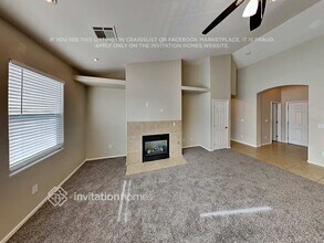 7558 S Chambery Cove Ct in Las Vegas, NV - Building Photo - Building Photo