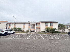 9940 7th Way N in St. Petersburg, FL - Building Photo