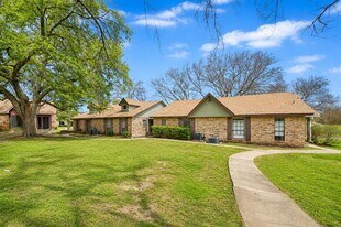 1601 Faro Dr in Austin, TX - Building Photo