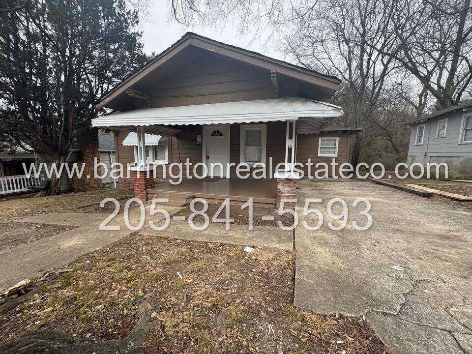 1025 Waverly St in Birmingham, AL - Building Photo