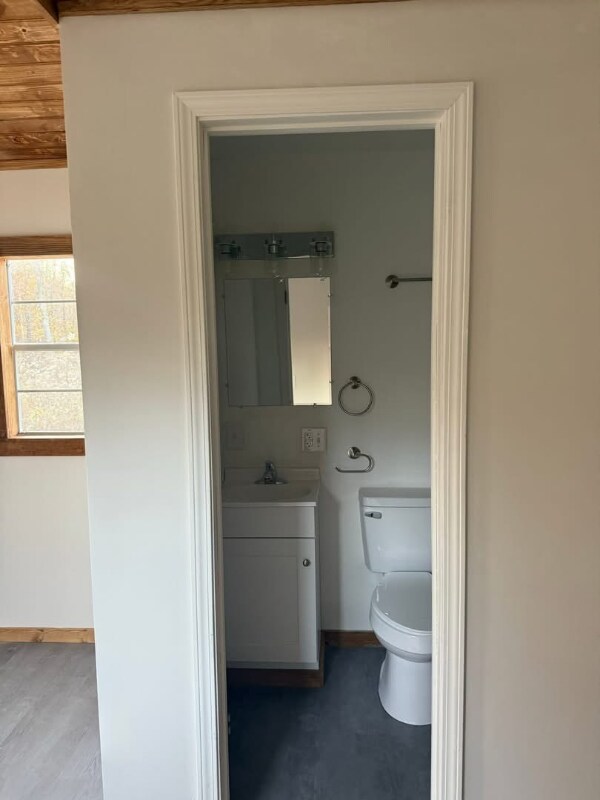 12 x 24 Tiny Home in Williamsburg, KY - Foto de edificio - Building Photo