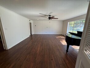 2208 Avondale St in Wichita Falls, TX - Building Photo - Building Photo