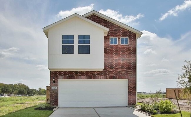 3607 Crescent Moon Ct