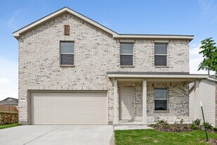 8400 Holw Bnd St in Fort Worth, TX - Building Photo