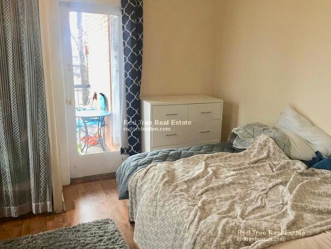 47 Park Vale Ave-Unit -10 in Boston, MA - Building Photo - Building Photo