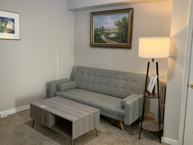 1003 S Charles St, Unit 2nd Floor photo'