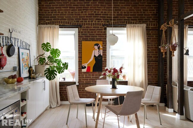 427 E 6th St-Unit -5EW in New York, NY - Building Photo - Building Photo