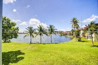 19001 NE 14th Ave in Miami, FL - Building Photo - Building Photo