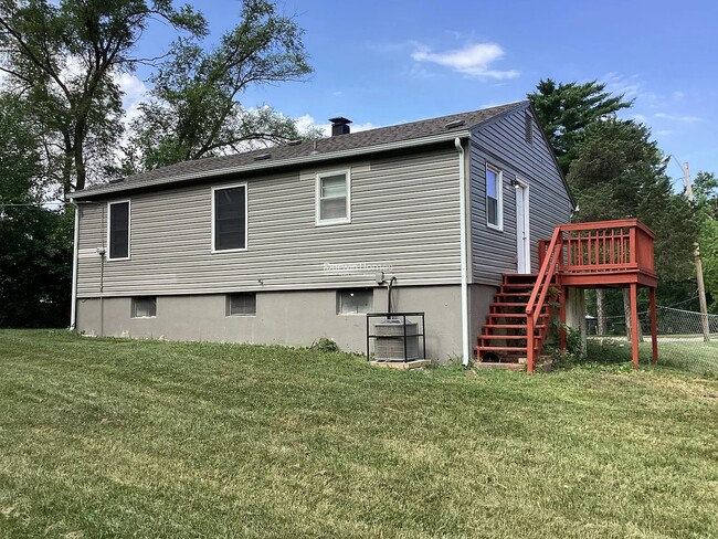 3473 E 54 St in Kansas City, MO - Foto de edificio - Building Photo