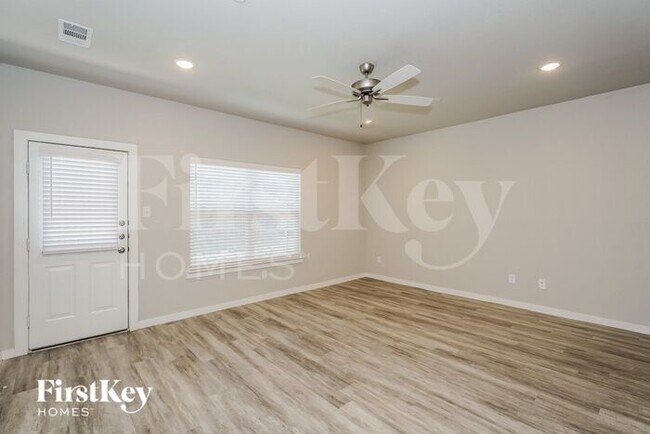 615 Sophia Wy in Lewisville, TX - Building Photo - Building Photo