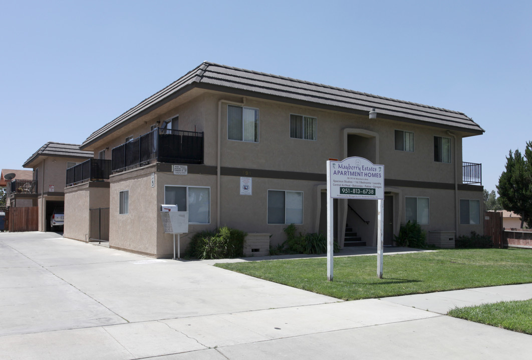 781-791 W Mayberry Ave in Hemet, CA - Building Photo