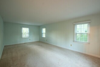 5131 Sourwood Rd in Durham, NC - Building Photo - Building Photo