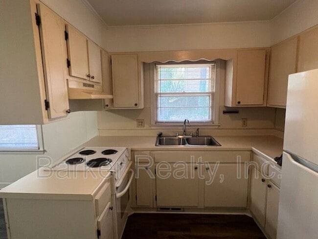 1311 Ingomar Pl in Raleigh, NC - Building Photo - Building Photo