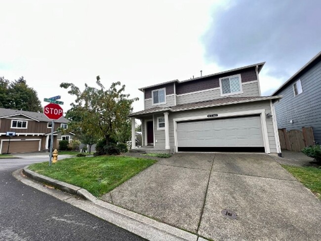 2403 Ridge Gate Ln SW in Tumwater, WA - Foto de edificio - Building Photo