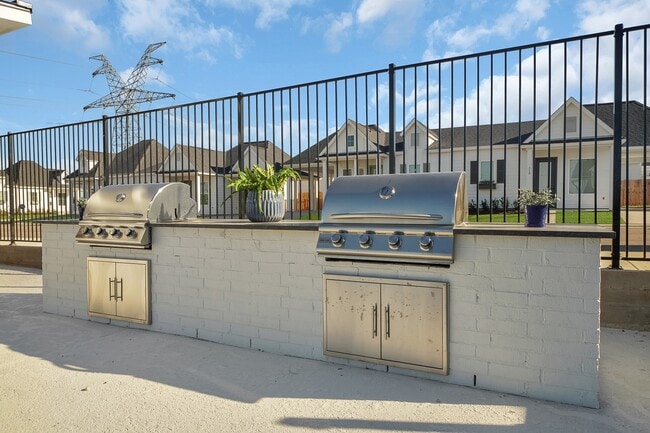 property at 38634 Spur 149 Rd