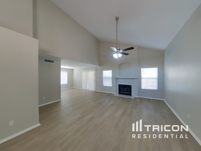 7616 W Comet Ave in Peoria, AZ - Building Photo - Building Photo