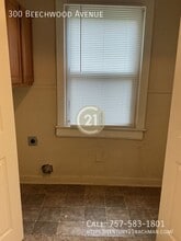 300 Beechwood Ave in Norfolk, VA - Building Photo - Building Photo