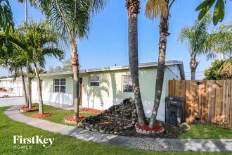 1357 Drexel Rd in West Palm Beach, FL - Foto de edificio - Building Photo