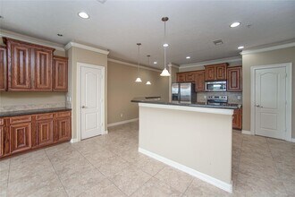 7037 Kingston Cove Ln in Willis, TX - Building Photo - Building Photo