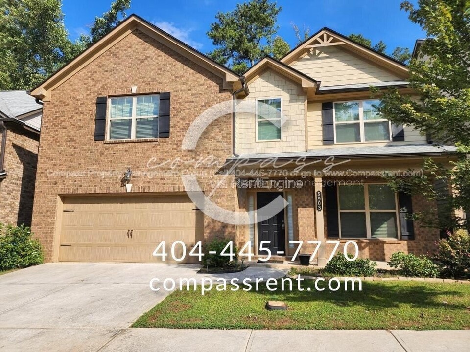 5903 Krim Dr in Norcross, GA - Building Photo