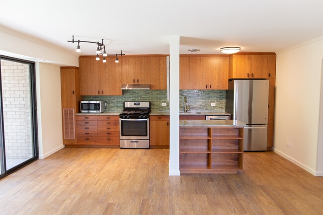 511 1st St N, Unit 314