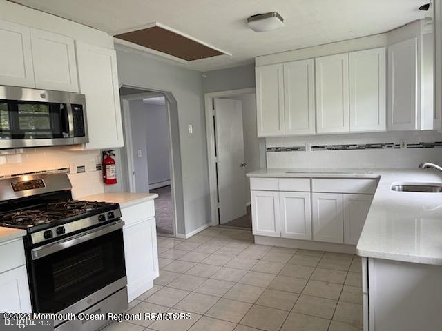 property at 37 Lighthouse Dr