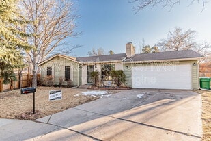 16508 E Wesley Ave in Aurora, CO - Building Photo