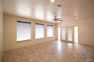 5101 N 1st Ln in McAllen, TX - Building Photo - Building Photo