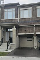 64 Singhampton Rd in Vaughan, ON - Building Photo