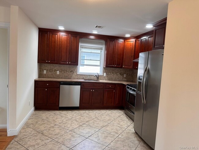 191 Jefferson Ave in Mineola, NY - Building Photo - Building Photo