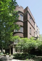 5021 S Woodlawn Ave in Chicago, IL - Building Photo