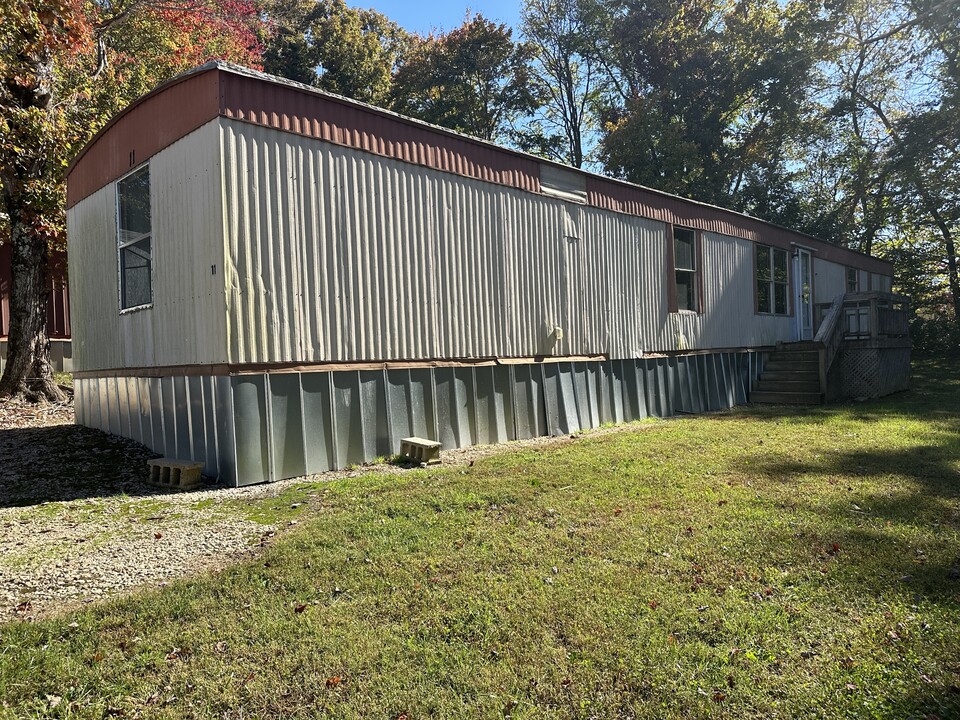 7150 Seward Cir in Pfafftown, NC - Building Photo