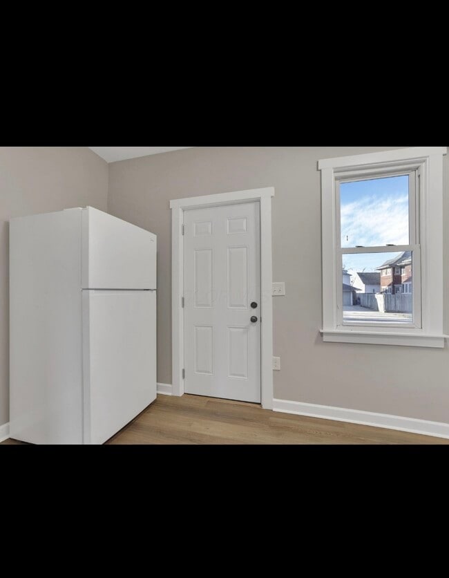 property at 109 E Williams Ave
